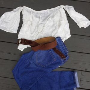 Off the Shoulder Crop